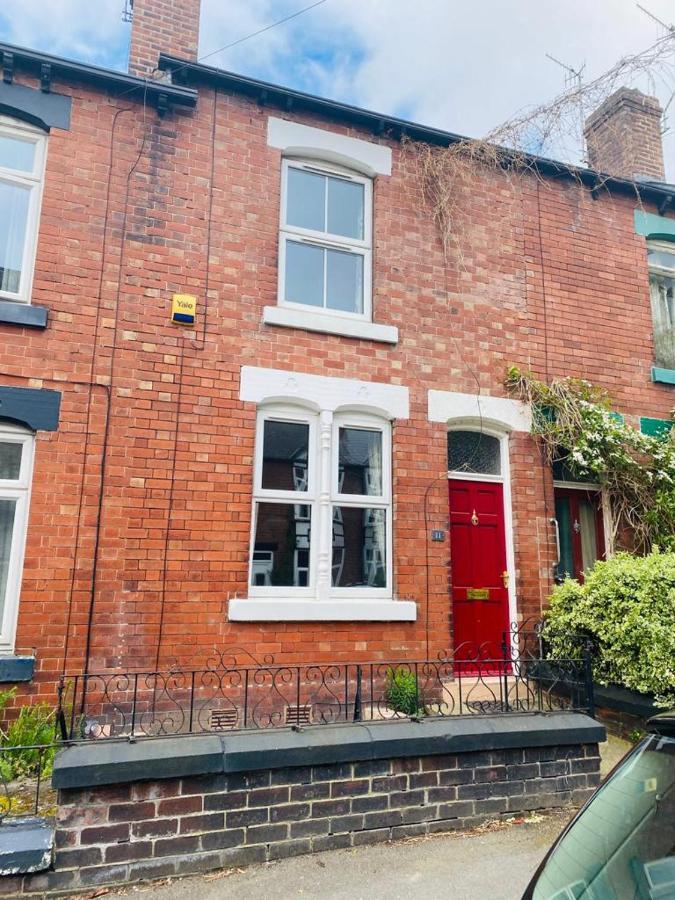Cosy House With Garden & Parking, Sheffield Villa Екстериор снимка