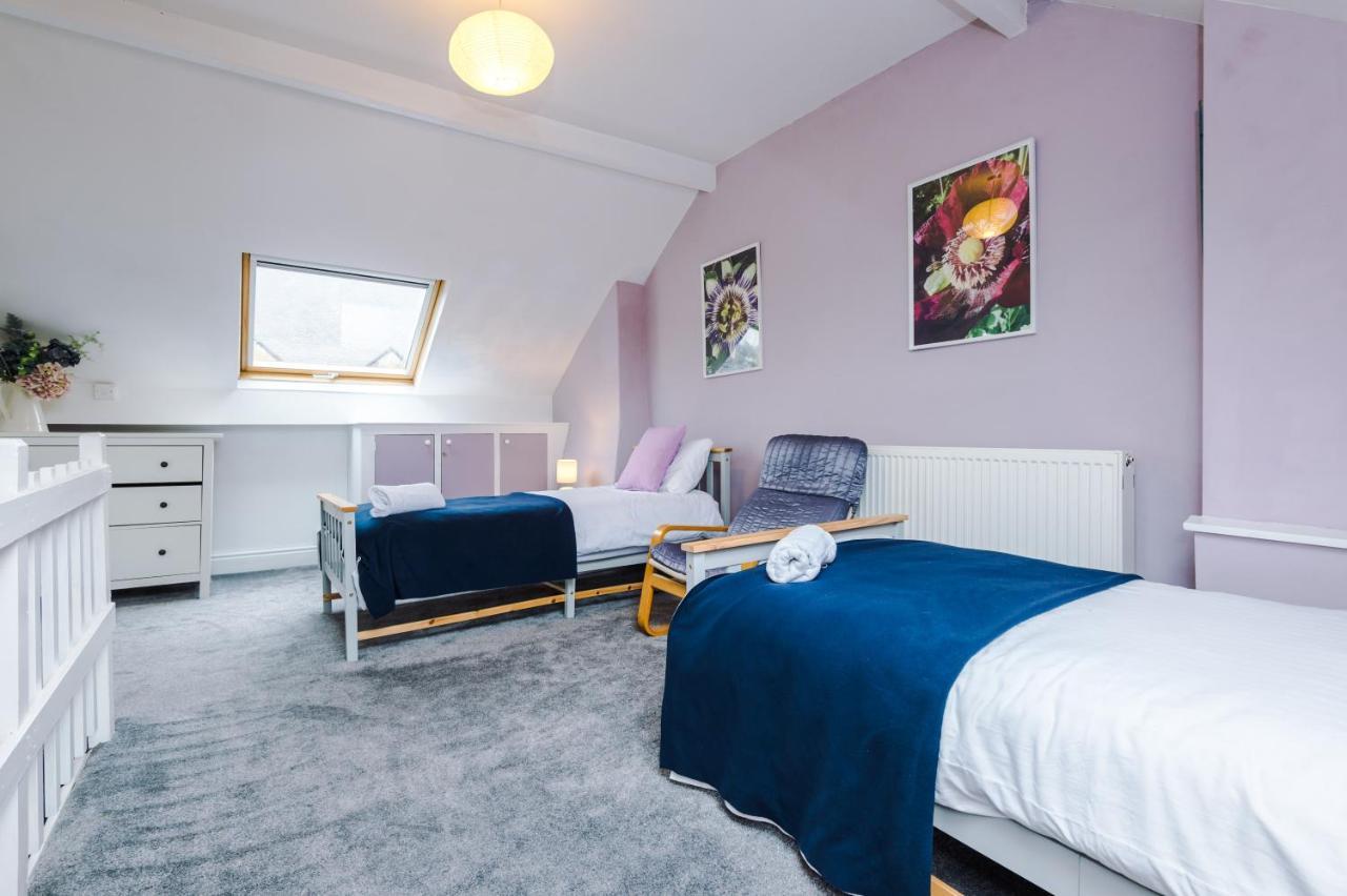 Cosy House With Garden & Parking, Sheffield Villa Екстериор снимка