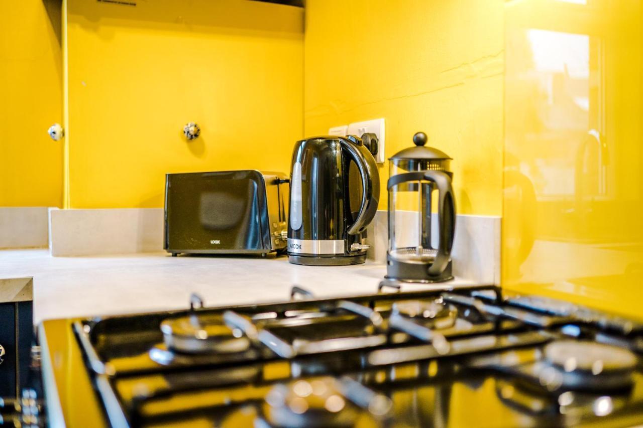 Cosy House With Garden & Parking, Sheffield Villa Екстериор снимка
